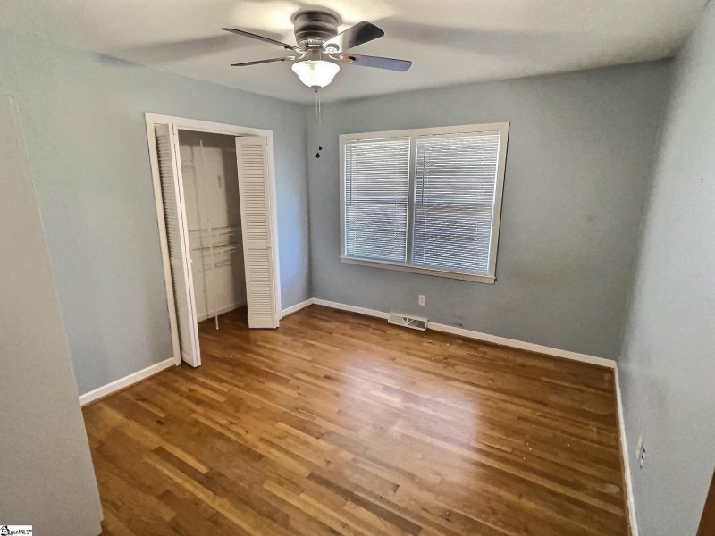 Property image 5 at 703 Avon Drive, Taylors, SC 29687-3952