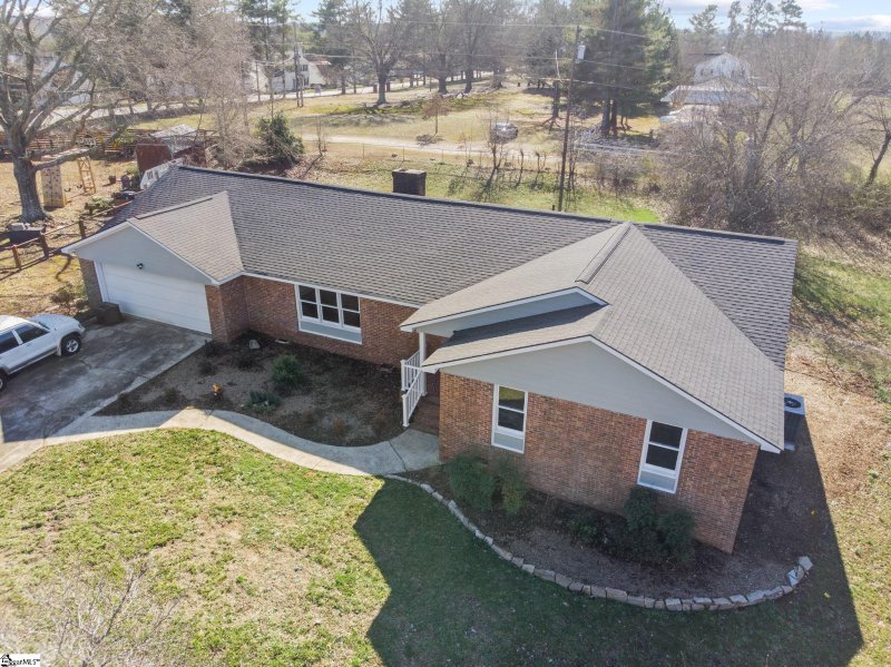 Property image 3 at 20 Cannon Circle, Greenville, SC 29607