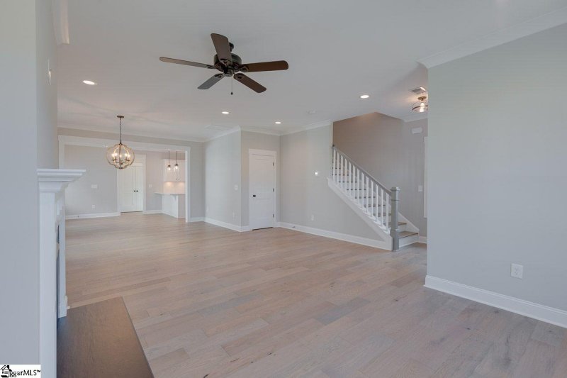 Property image 4 at 128 Lilia Hill Circle, Greenville, SC 29607