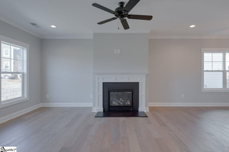 Property image 5 at 128 Lilia Hill Circle, Greenville, SC 29607