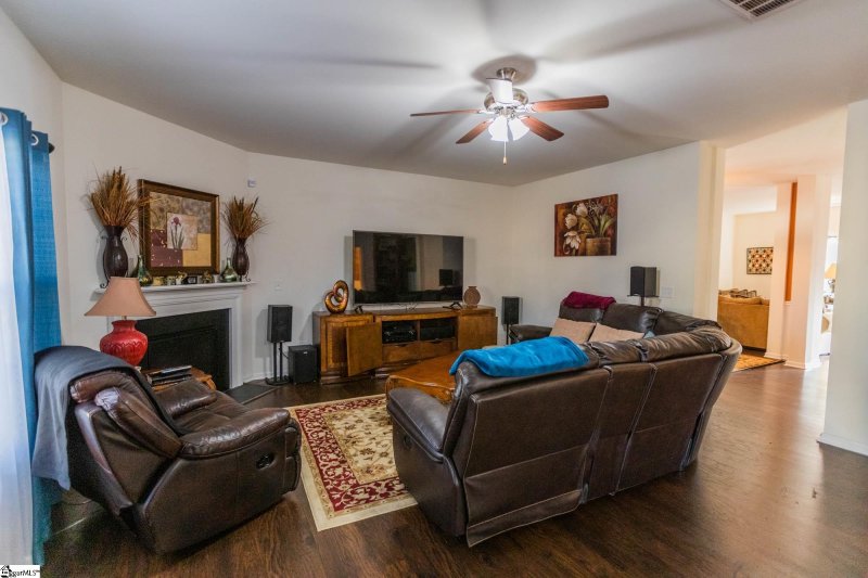 Property image 4 at 236 Addlestone Circle, Fountain Inn, SC 29644