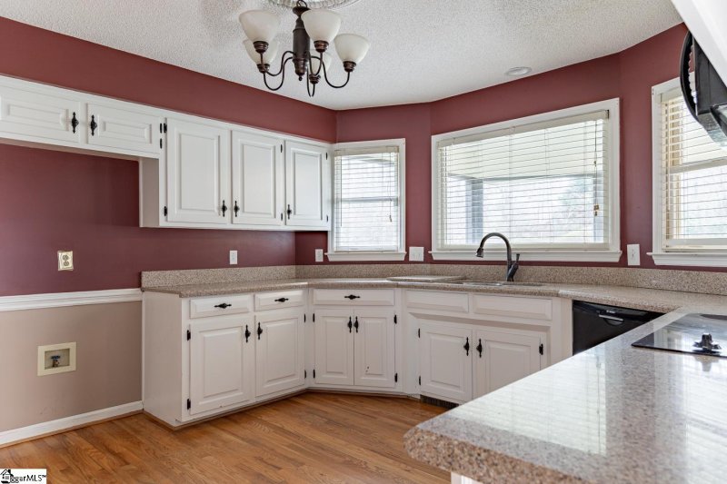 Property image 4 at 102 Corolla Court, Moore, SC 29369