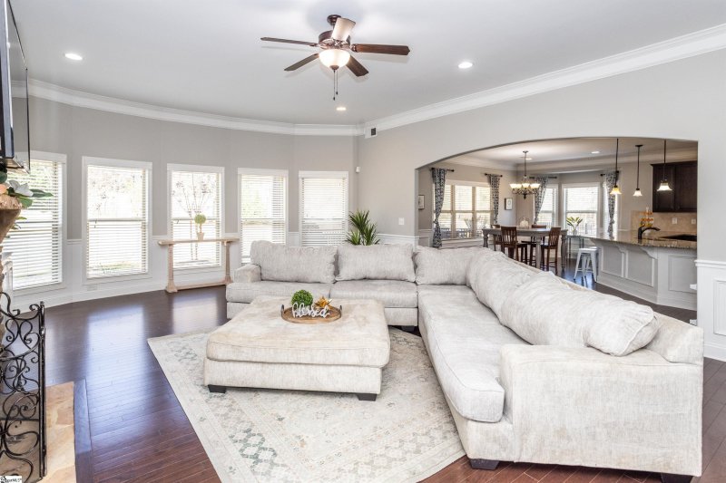 Property image 5 at 217 Tuxedo Lane, Greer, SC 29651