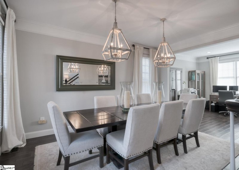 Property image 5 at 110 E Hypericum Lane, Greenville, SC 29615