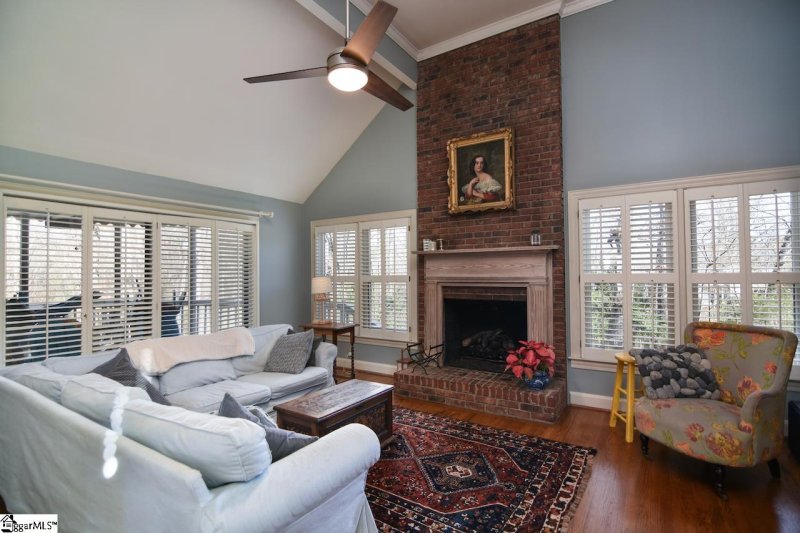 Property image 4 at 107 Beechridge Way, Greenville, SC 29607