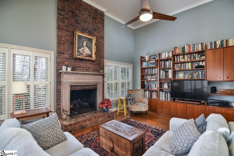 Property image 5 at 107 Beechridge Way, Greenville, SC 29607