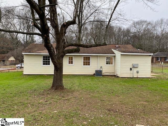 Property image 4 at 303 Idlewild Avenue, Greenville, SC 29605