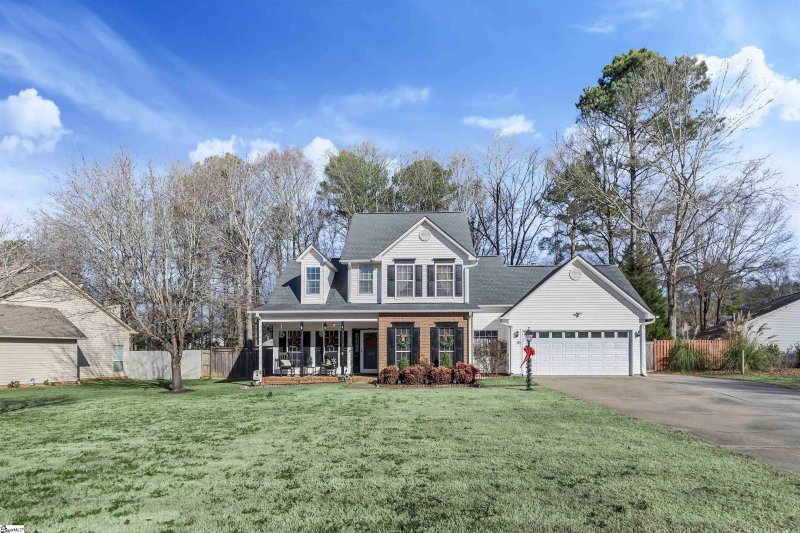 1202 Ravenswood Drive