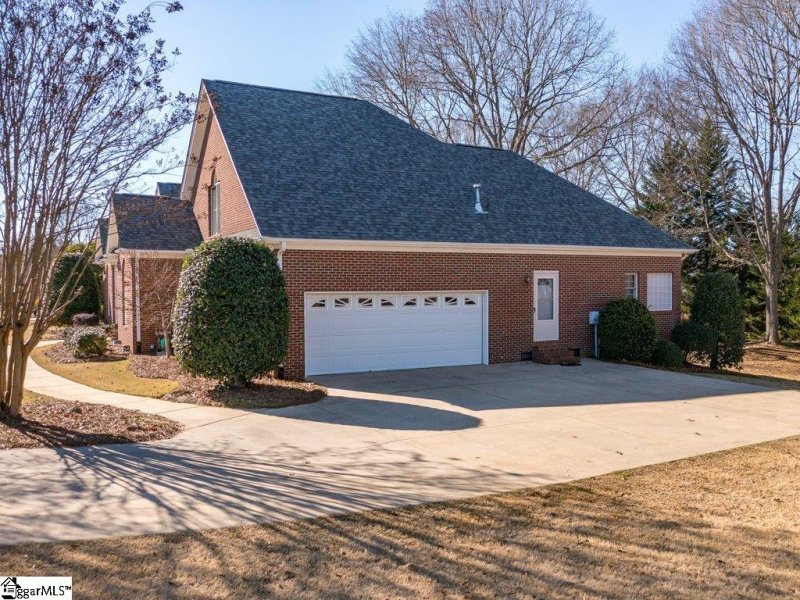 Property image 3 at 113 Hymarke Drive, Moore, SC 29369