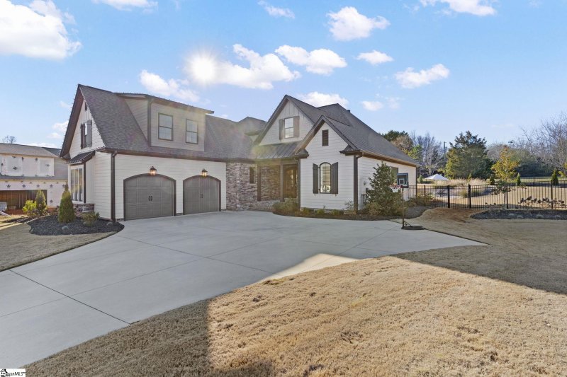 10 Meadow Reserve Place