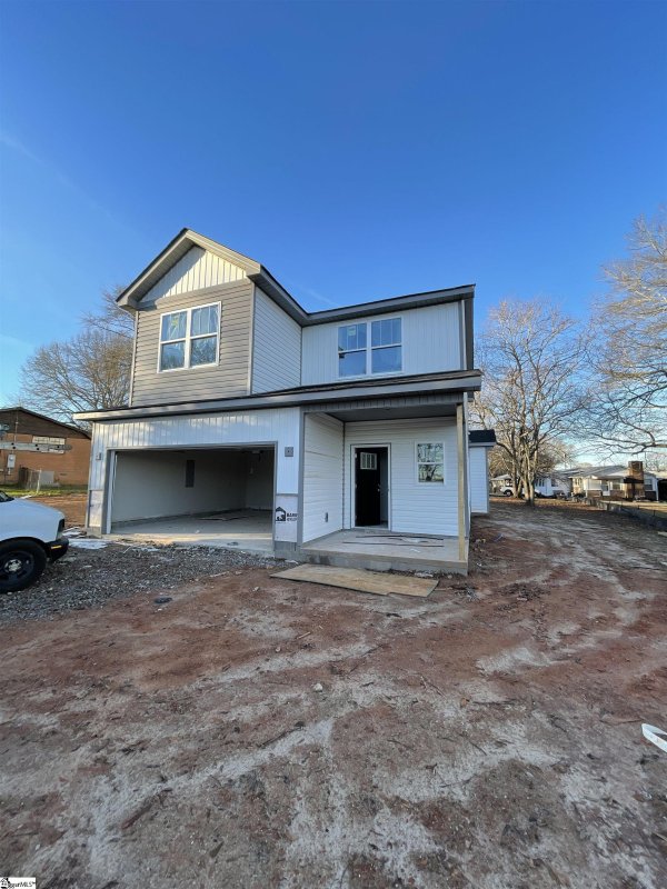 Property image 2 at 202 Hipps Avenue, Simpsonville, SC 29681