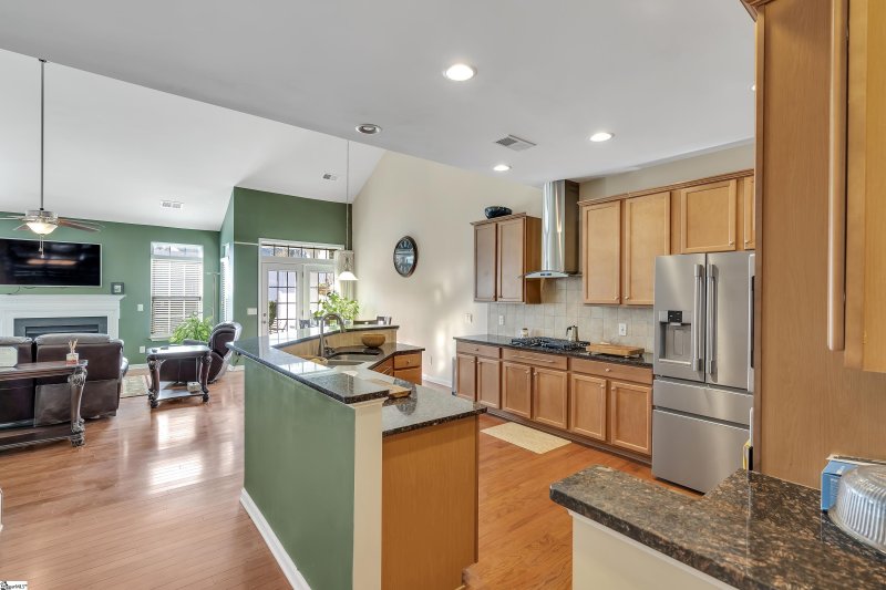 Property image 5 at 226 Bickleigh Court, Simpsonville, SC 29681