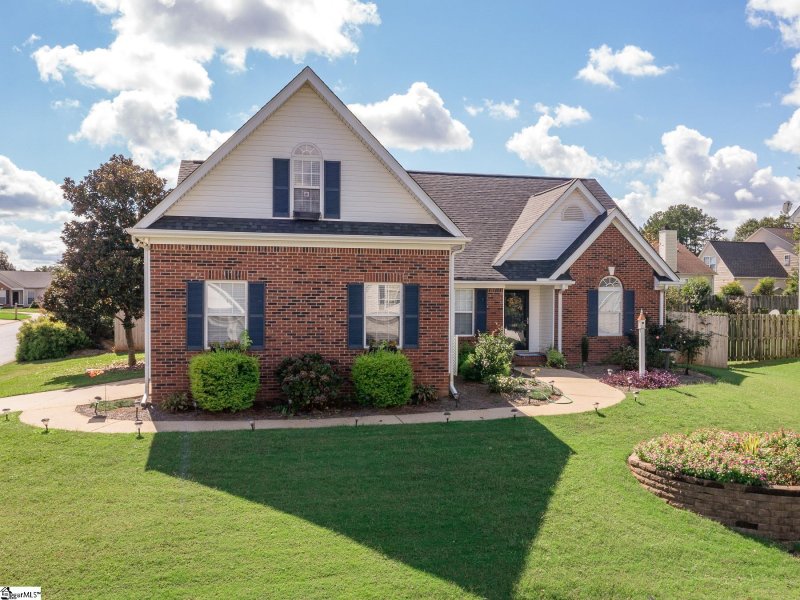 Property image 2 at 302 Bloomfield Court, Moore, SC 29369