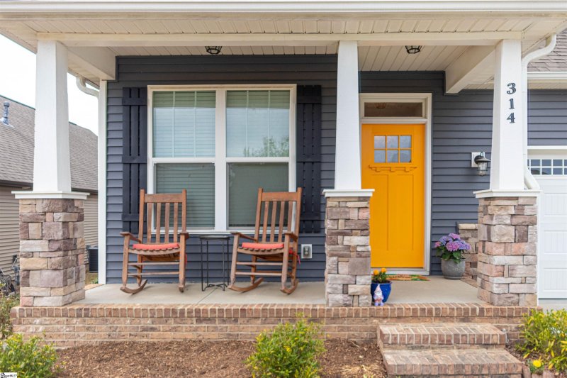 Property image 3 at 314 STALLION Road, Greenville, SC 29617