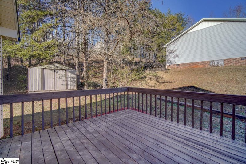 Property image 3 at 23 Lee Way, Taylors, SC 29687