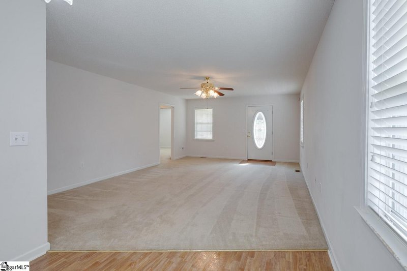 Property image 5 at 102 Chedfrey Lar Drive, Easley, SC 29642