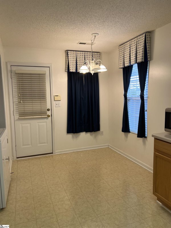 Property image 3 at 6 Enoree View Drive, Greer, SC 29650