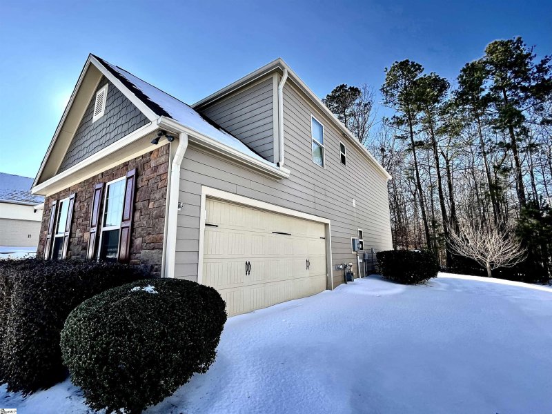 Property image 2 at 343 Deer Chase Drive, Duncan, SC 29334