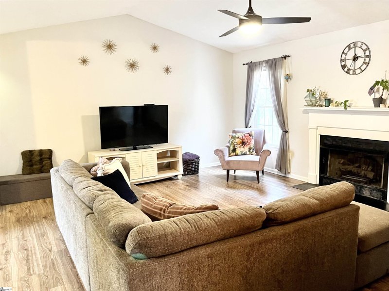 Property image 4 at 508 Laurel Tree Lane, Simpsonville, SC 29681