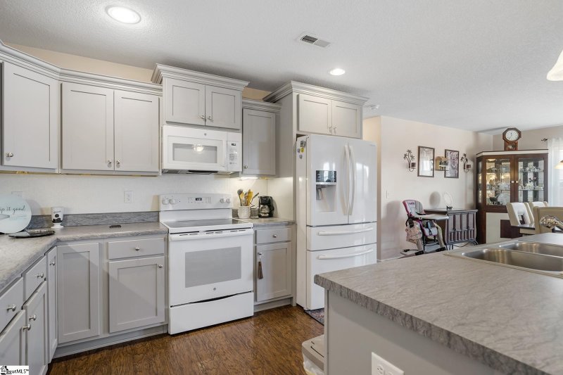 Property image 5 at 438 Peaksview Drive, Simpsonville, SC 29681