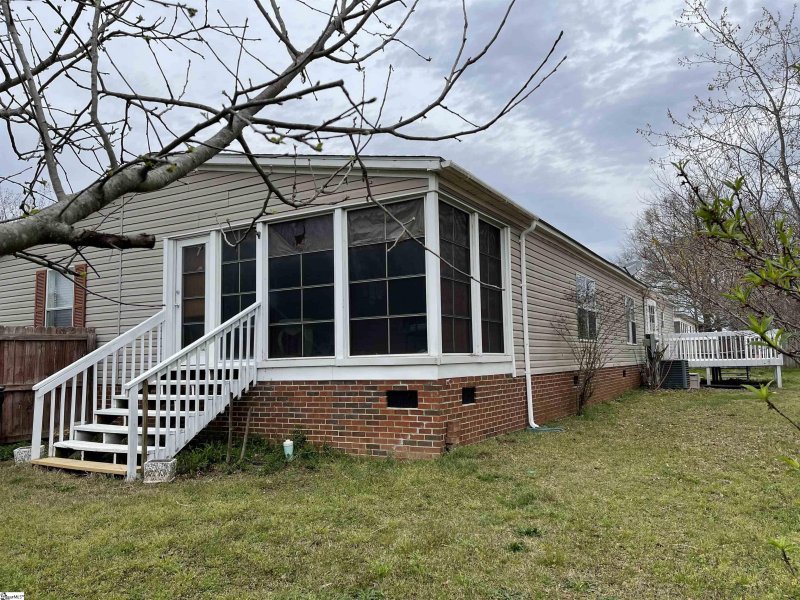 Property image 2 at 100 Sagewood Court, Fountain Inn, SC 29644