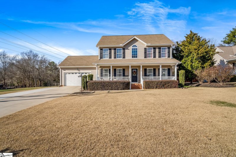 Property image 2 at 116 Royal Drive, Williamston, SC 29697