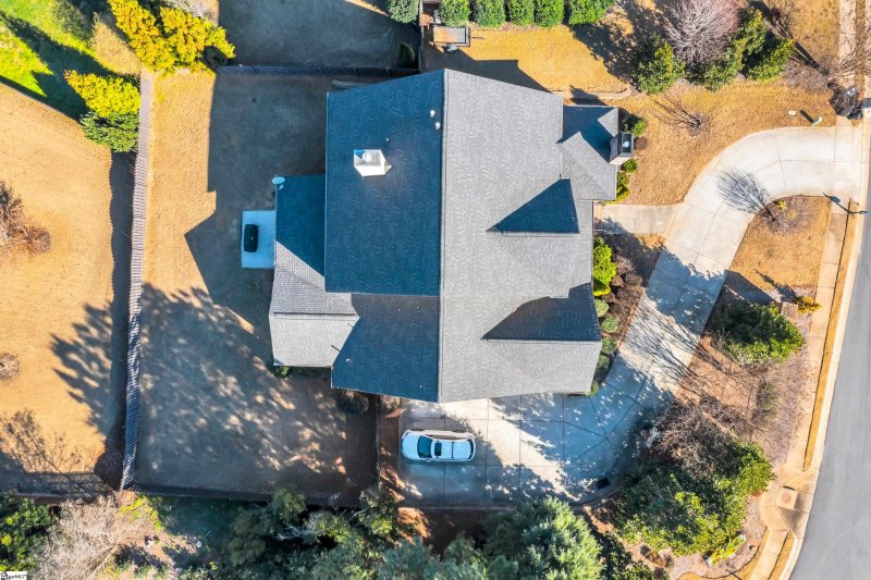 Property image 2 at 1 Drayton Hall Road, Simpsonville, SC 29681