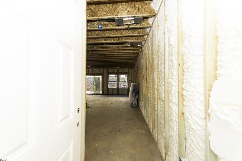 Property image 4 at 38 Centimeters Drive, Mauldin, SC 29662