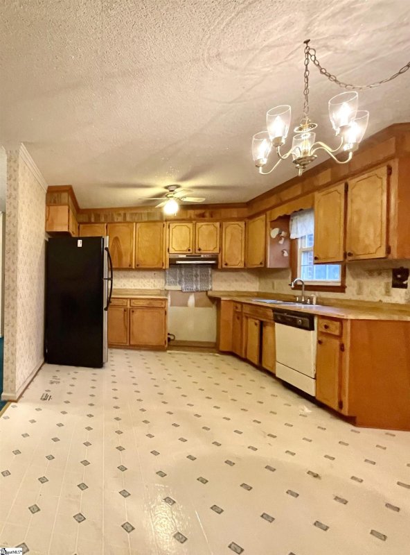 Property image 4 at 432 Churchill Circle, Greenville, SC 29605