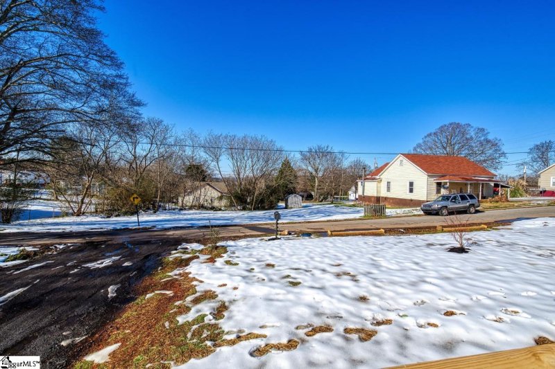 Property image 5 at 701 Blair Street, Easley, SC 29640