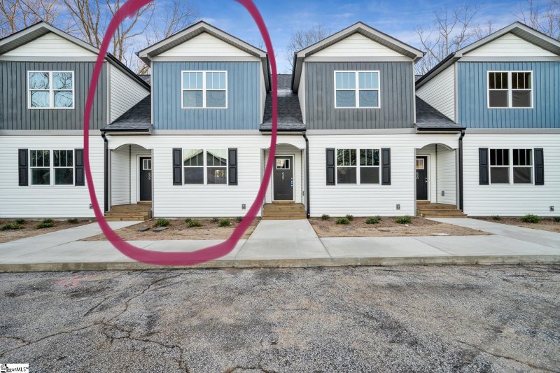 Property image 2 at 636 Forest Creek Circle, Greer, SC 29651