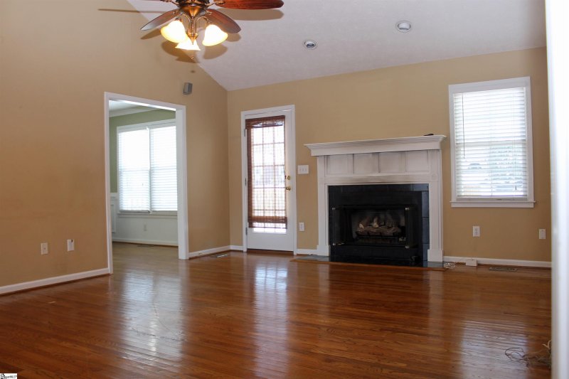 Property image 2 at 3 Chukar Way, Greenville, SC 29617