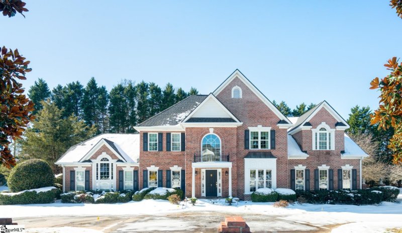 1 Buckland Way
