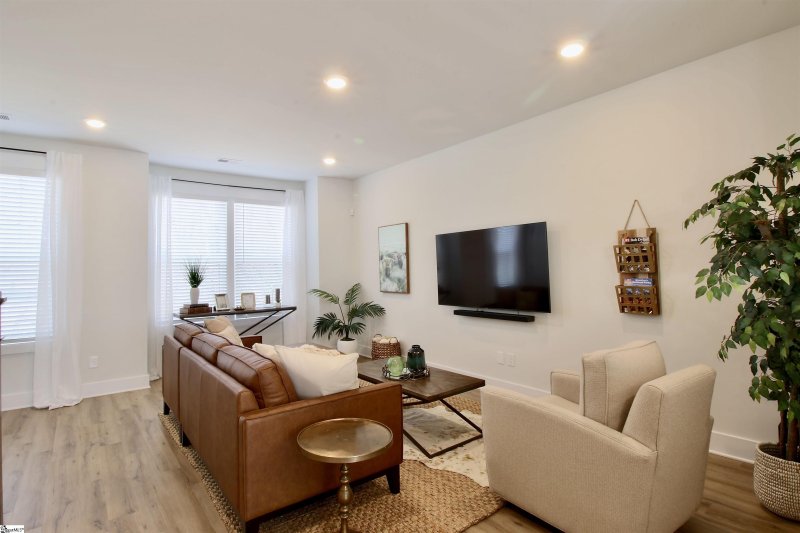 Property image 5 at 53 MILLSIDE Circle, Greenville, SC 29605