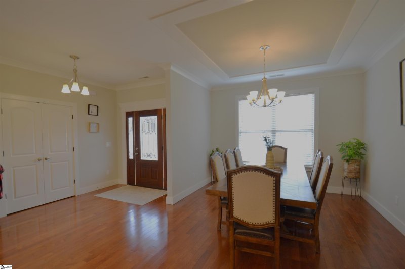 Property image 4 at 426 Risen Star Drive, Boiling Springs, SC 29316