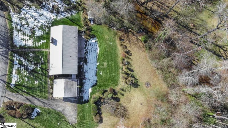 Property image 2 at 116 Bellview Drive, Taylors, SC 29687