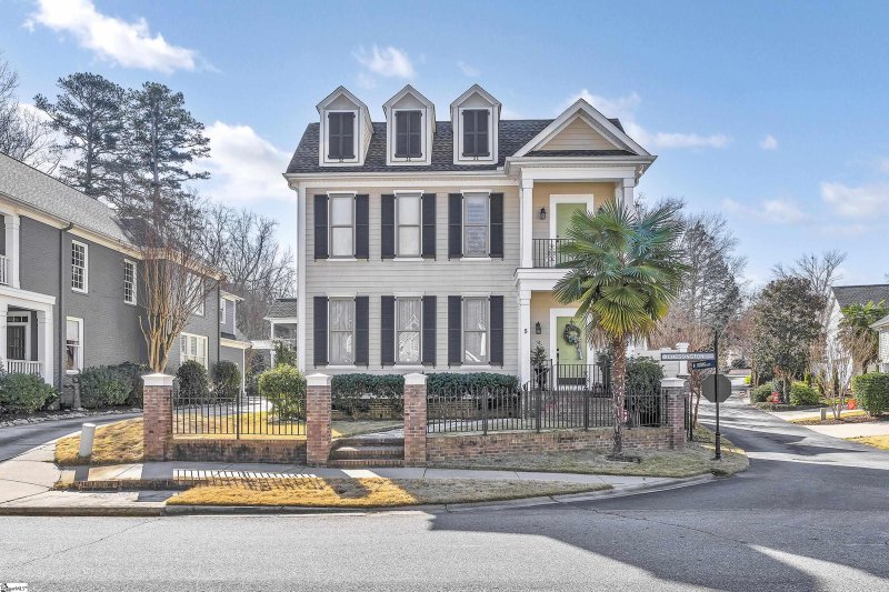 Property image 2 at 5 Chessington Lane, Simpsonville, SC 29681