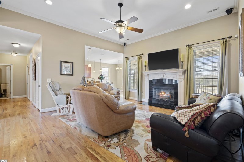 Property image 5 at 104 Brown Farm Way, Taylors, SC 29687