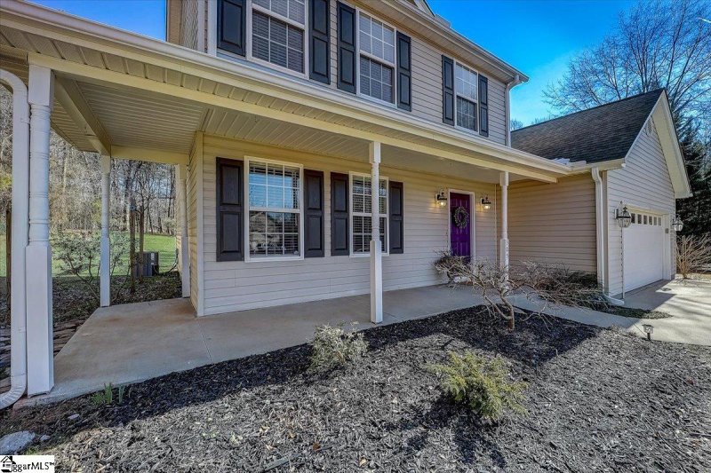 Property image 2 at 305 Seaver Court, Greer, SC 29651