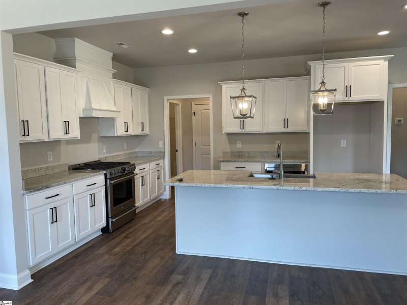 Property image 3 at 10 Peaceful Court, Fountain Inn, SC 29644