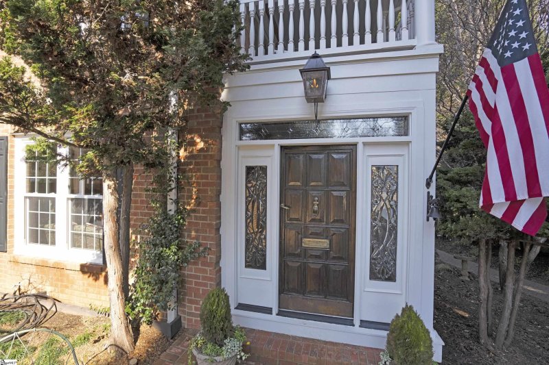 Property image 3 at 204 Hidden Hills Drive, Greenville, SC 29605