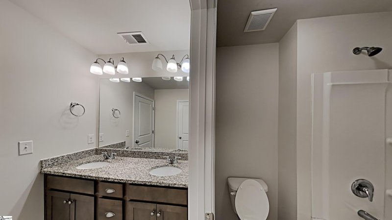 Property image 3 at 644 Diamond Ridge Way, Duncan, SC 29334