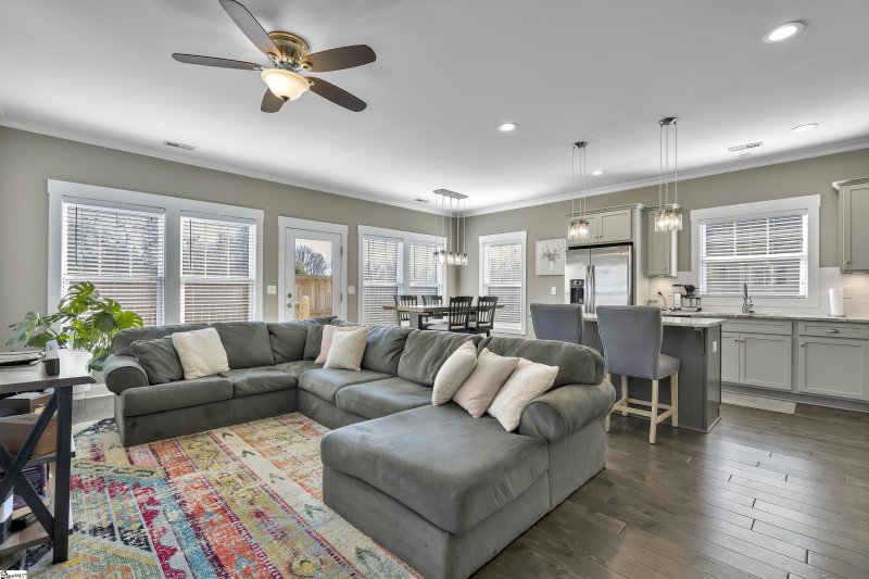 Property image 4 at 20 Greenridge Drive, Greenville, SC 29607