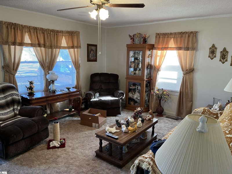 Property image 2 at 3334 Keys Street, Anderson, SC 29624-4632