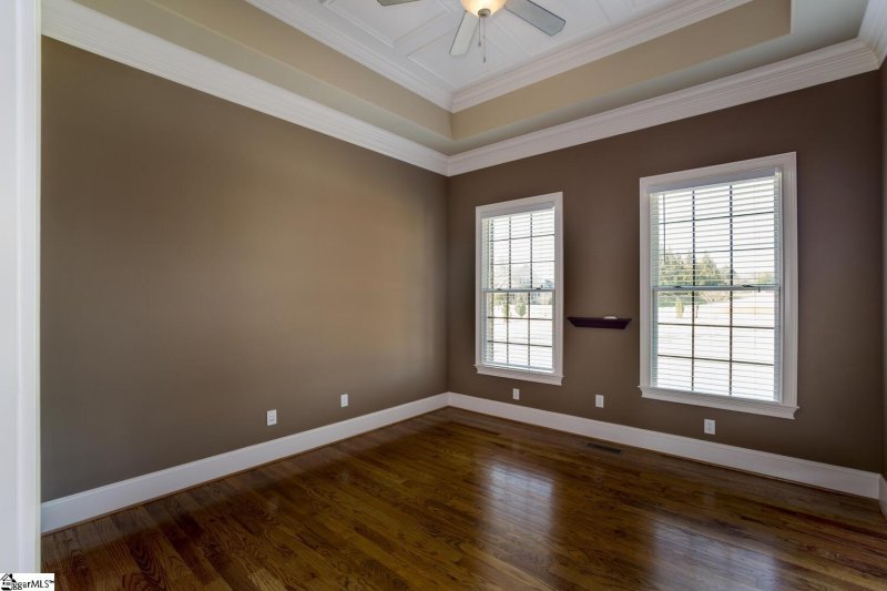 Property image 4 at 33 Shore Vista Lane, Greer, SC 29651