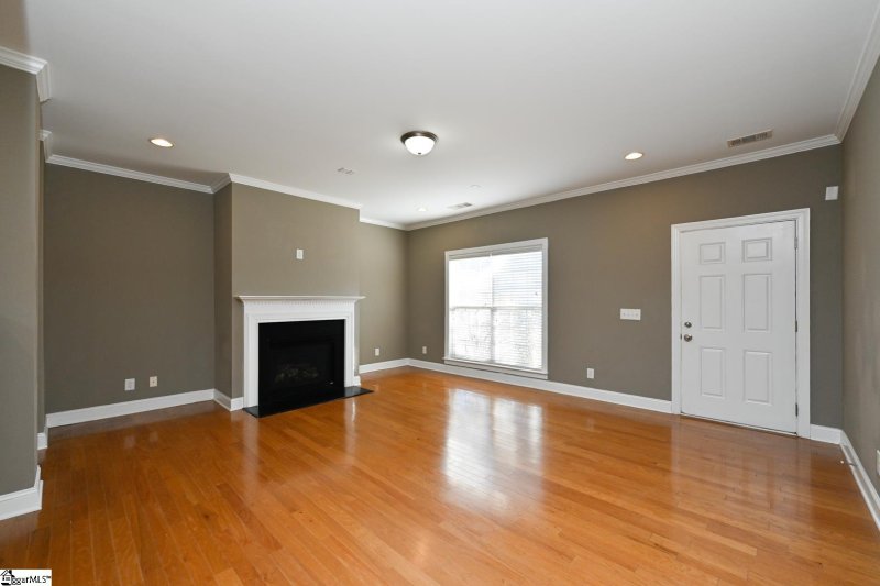 Property image 3 at 248 Louisville Drive, Greenville, SC 29607
