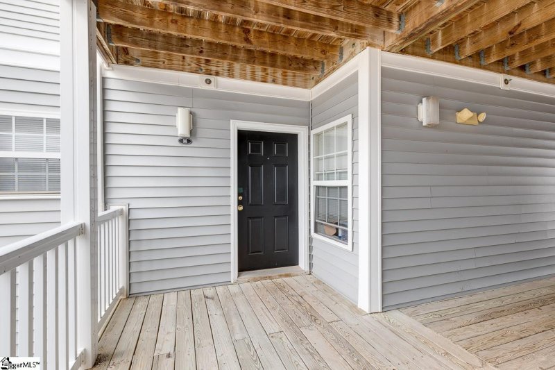 Property image 2 at 190 University Village Drive, Central, SC 29630