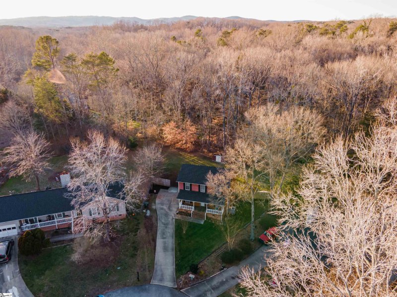 Property image 2 at 533 Indian Trail, Taylors, SC 29687