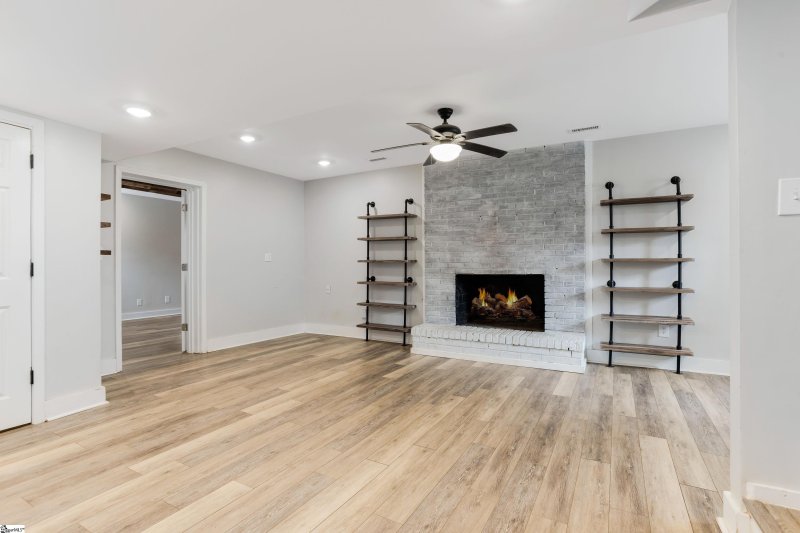 Property image 5 at 194 Rollingwood Drive, Easley, SC 29640