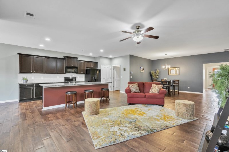 Property image 3 at 2118 Pomerol Drive, Moore, SC 29369